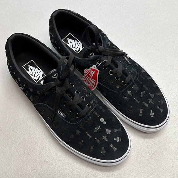 VANS | Era Area 66 Black Suede Skate Shoes - Picture 2 of 9